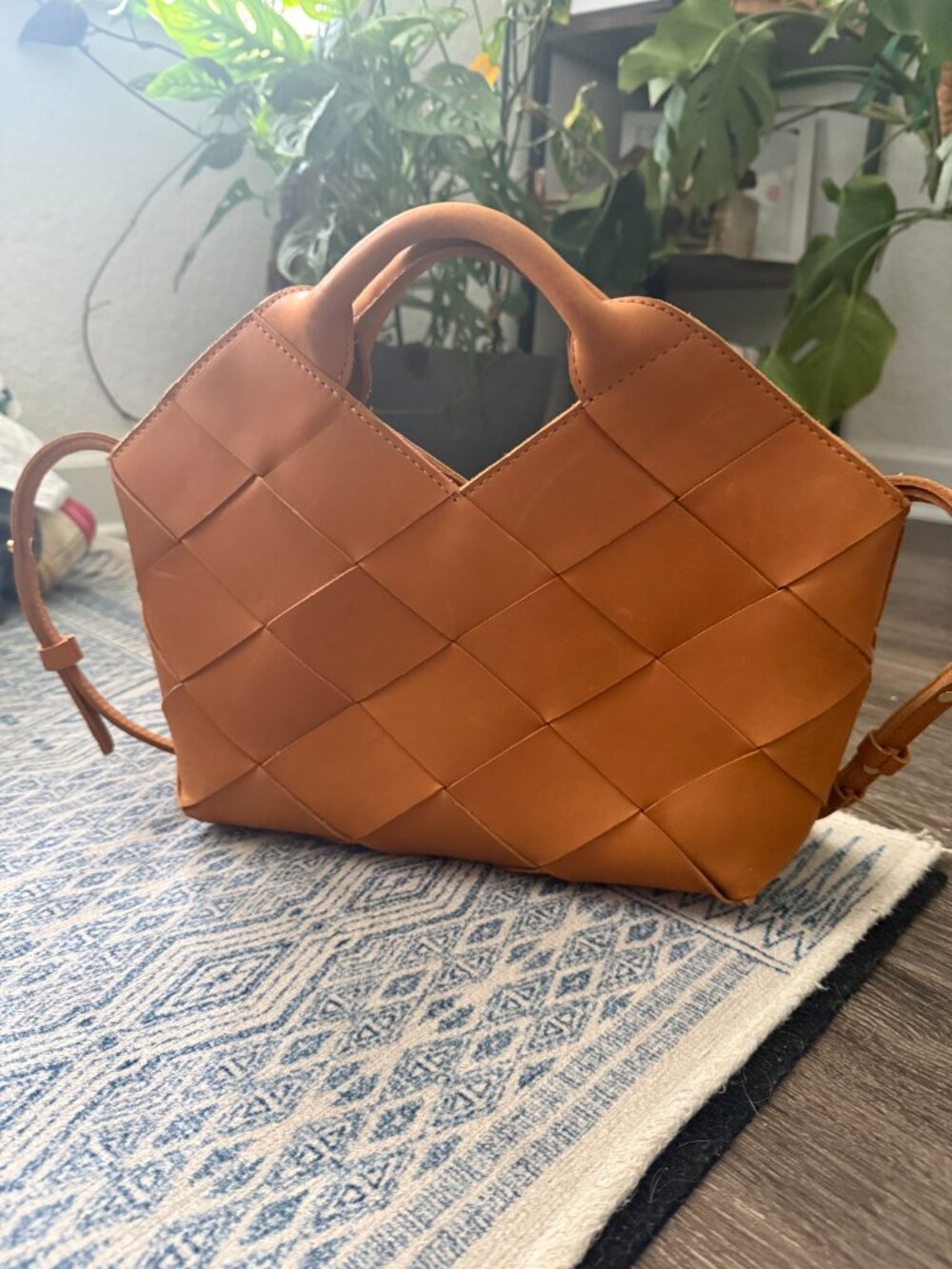 Parker Clay Woven Leather Acacia Handbag- Brown/Tan- OS- Used once - Picture 5 of 10